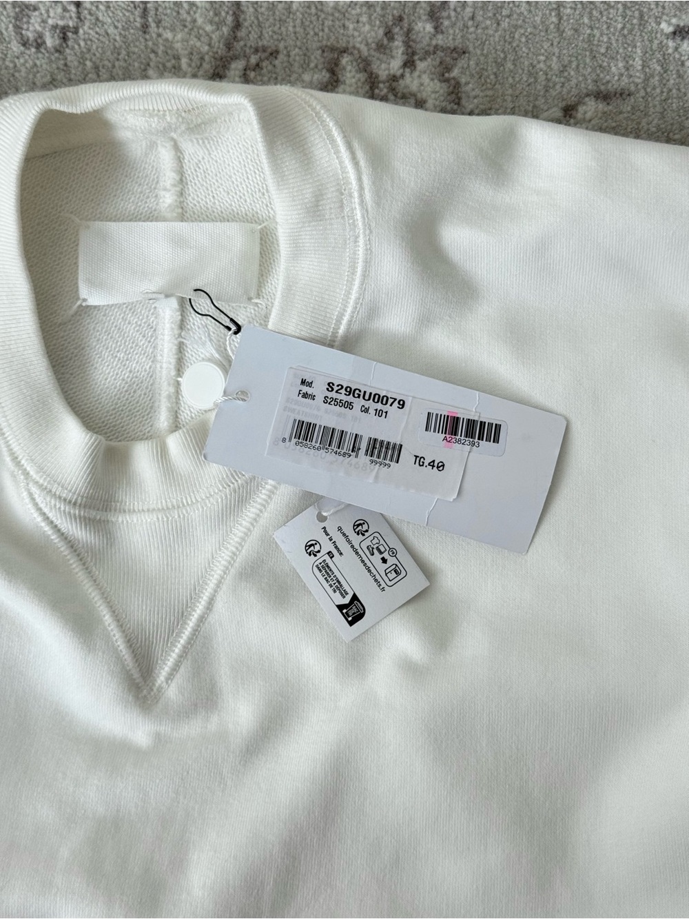 Maison Margiela Women’s Runway Collection Oversized White Curved Seam Sweatshirt - Picture 7 of 13